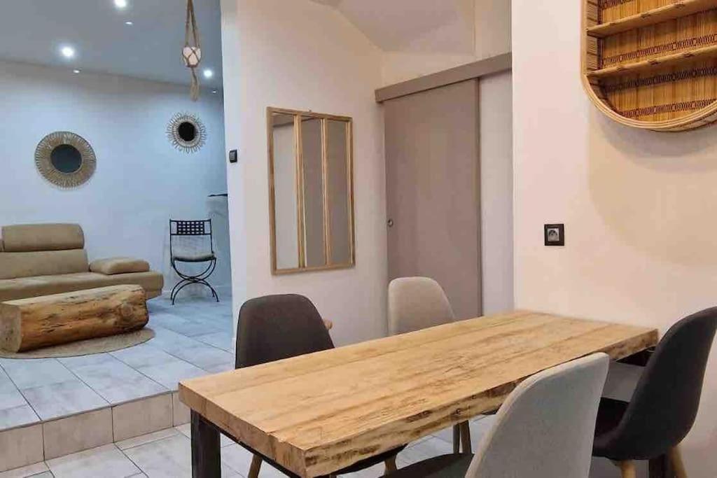 קרקסון Les Suites Du Palais מראה חיצוני תמונה